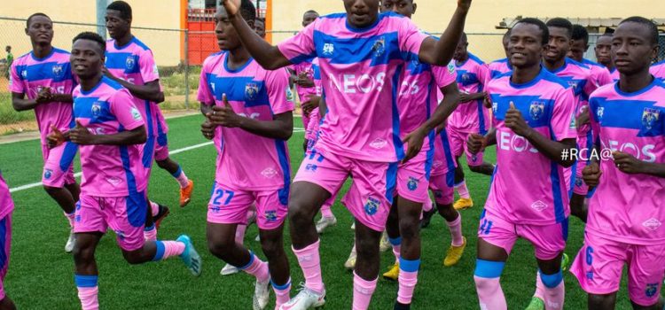 X-এ Racing Club Abidjan: Le Racing Club d'Abidjan en 20 journées, saison  2019-2020 1️⃣1️⃣ VICTOIRES dont 4️⃣ victoires d'affilées. 💪🏿 5️⃣ Nuls  4️⃣ Défaites.  / X